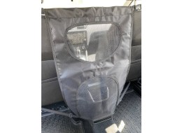 Beskyttelsesnett mellom forsetene CAR NET CHARLIE, 70 x 47 cm