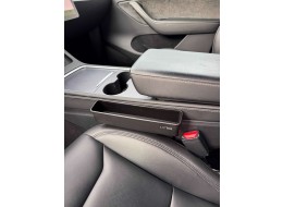 Bilorganiser mellom setene CAR STORAGE 4